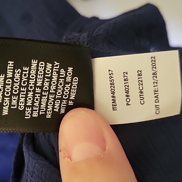 NWT Torrid Blue Chiffon Clip Dot Ruffle Neck Tie Front Top - Picture 7 of 11